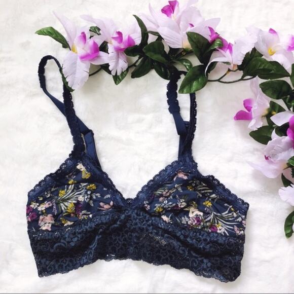 Soma Other - Soma Navy with Pattern Triangle Lace Bralette